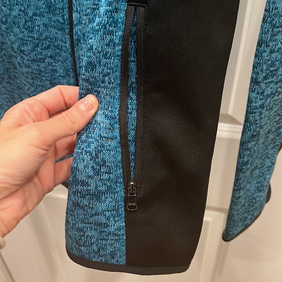 Running jacket brand new soft material - Picture 4 of 10